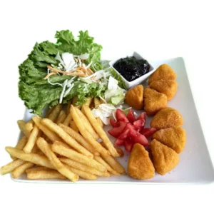 Rántott camambert <br> körettel, áfonya lekvárral